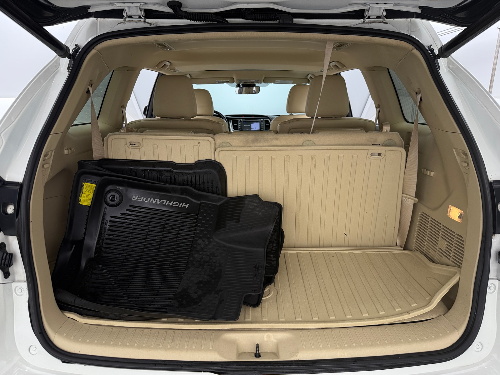 Thumbnail: 2019 Toyota Highlander - 6