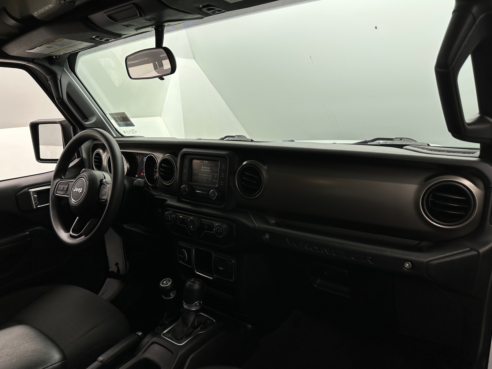 Thumbnail: 2019 Jeep Wrangler - 3