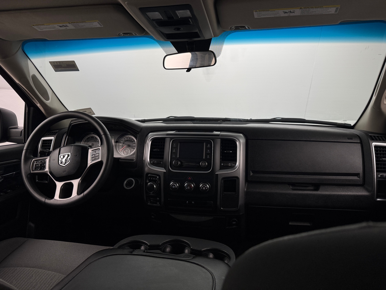 Thumbnail: 2024 RAM 1500 Classic - 3
