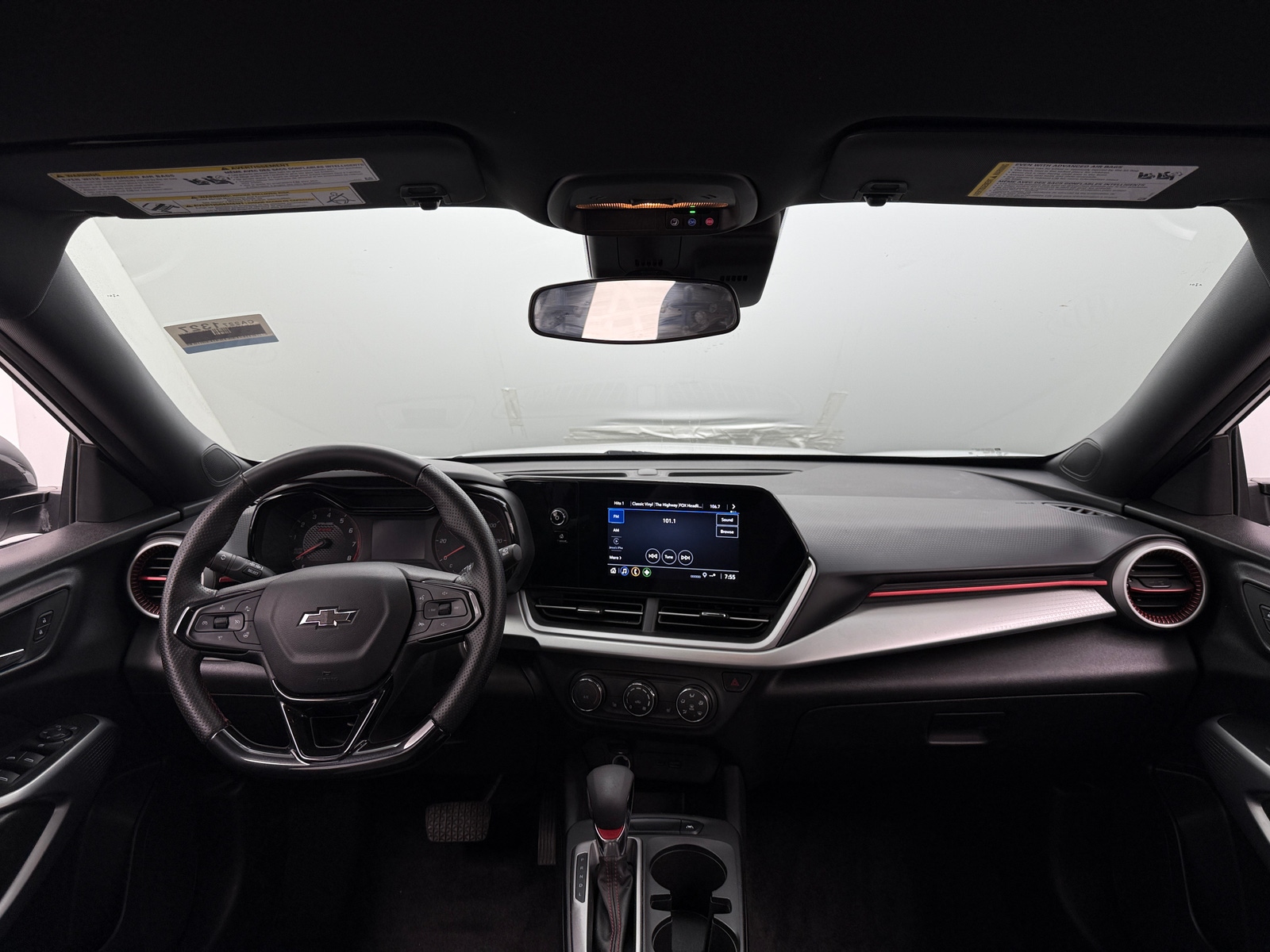 Thumbnail: 2024 Chevrolet Trax - 3