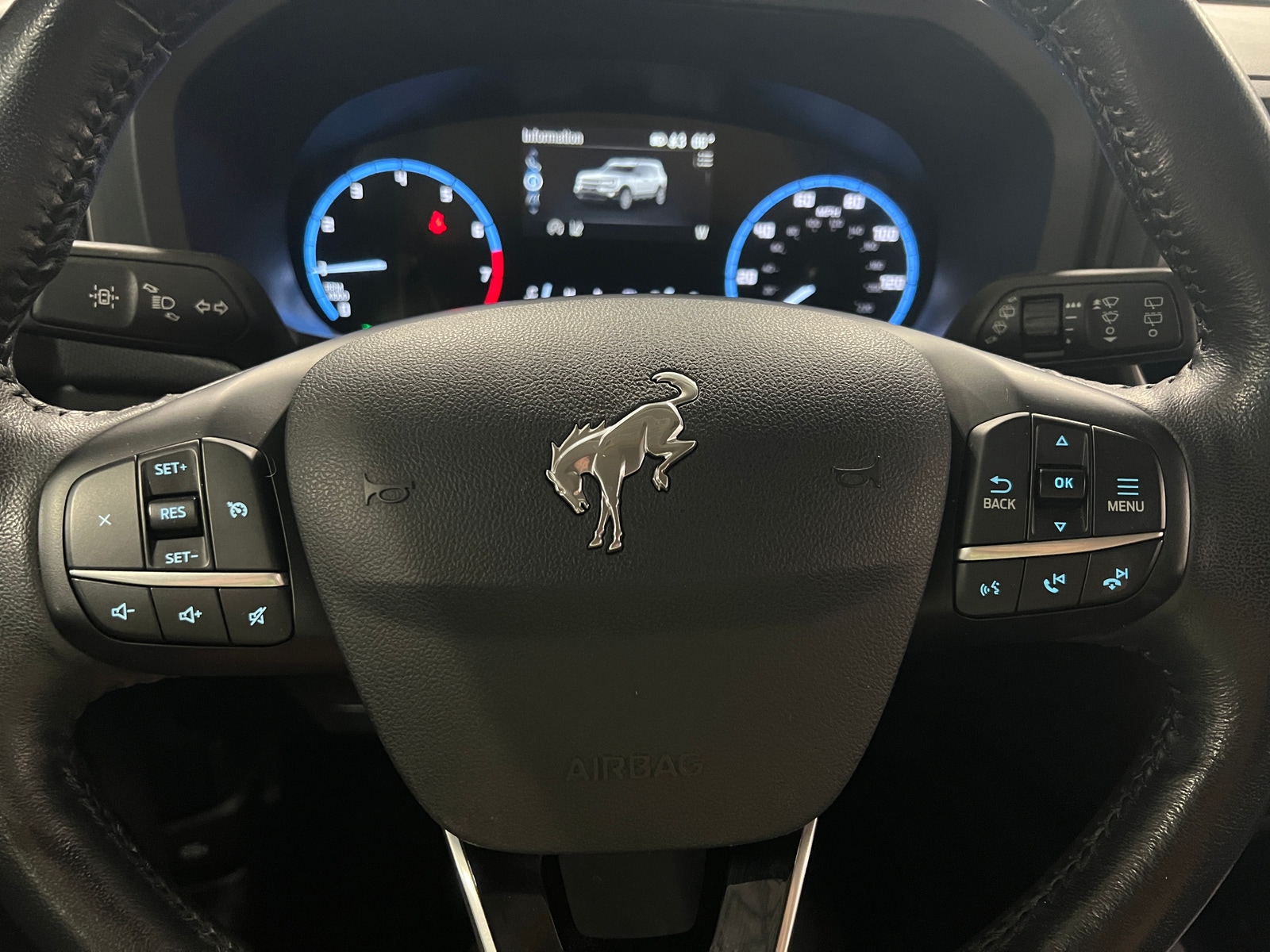 Thumbnail: 2023 Ford Bronco Sport - 5