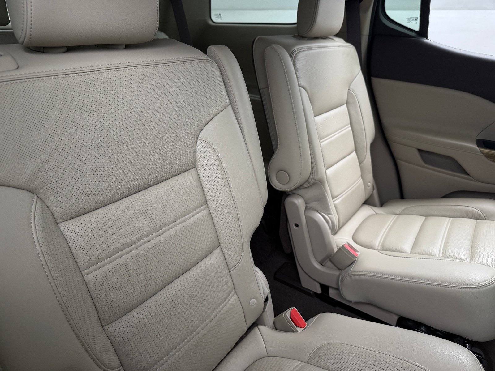 Thumbnail: 2019 GMC Acadia - 5