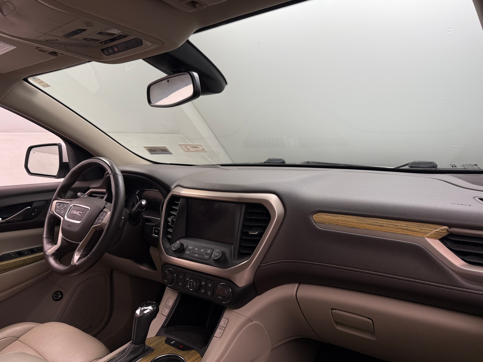 Thumbnail: 2019 GMC Acadia - 2