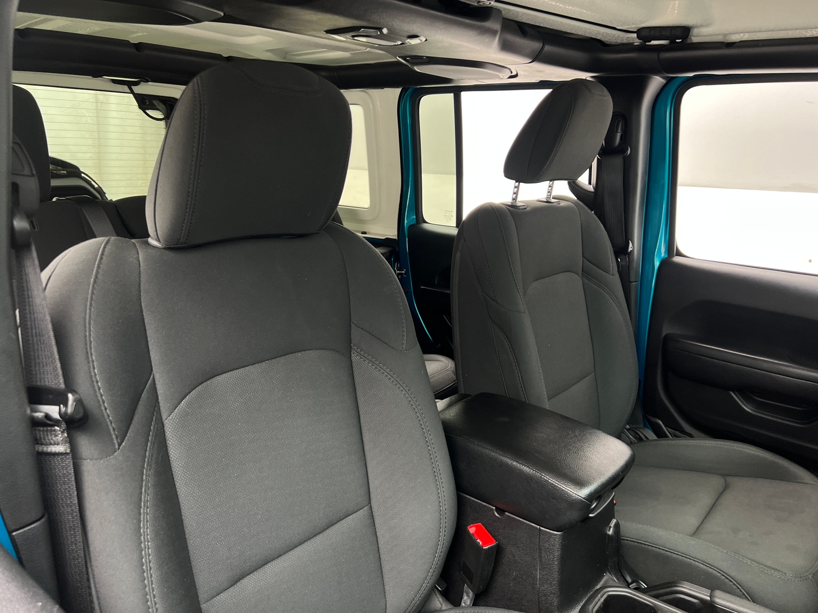 Thumbnail: 2019 Jeep Wrangler - 2