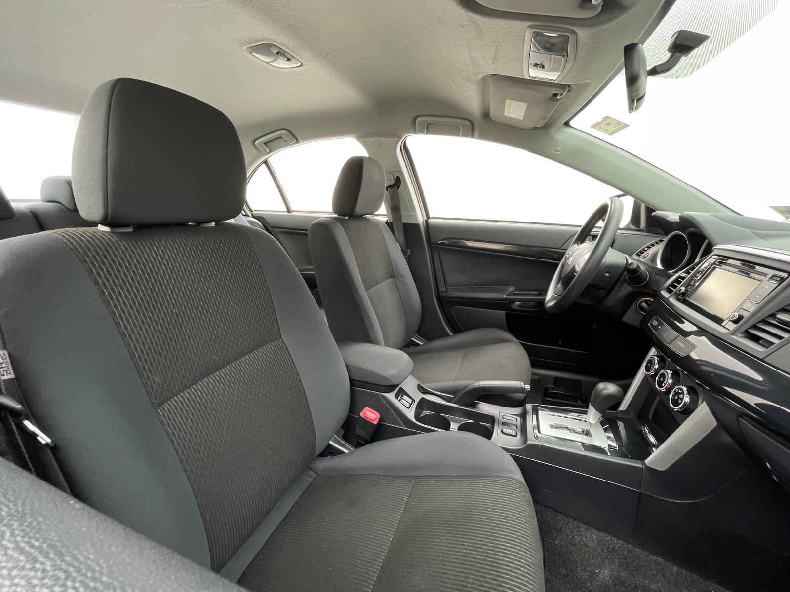 Thumbnail: 2017 Mitsubishi Lancer - 2