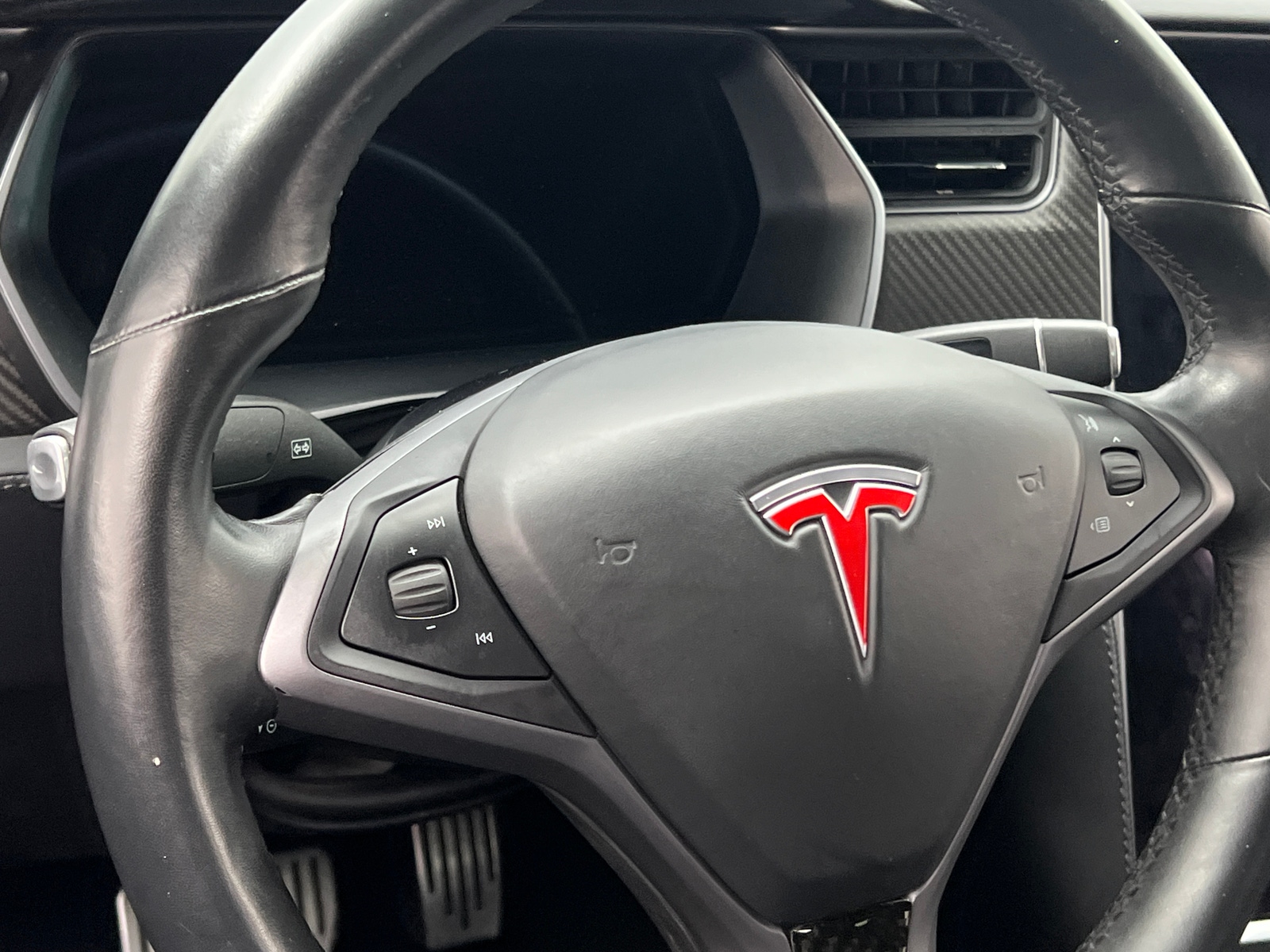 Thumbnail: 2019 Tesla Model S - 4