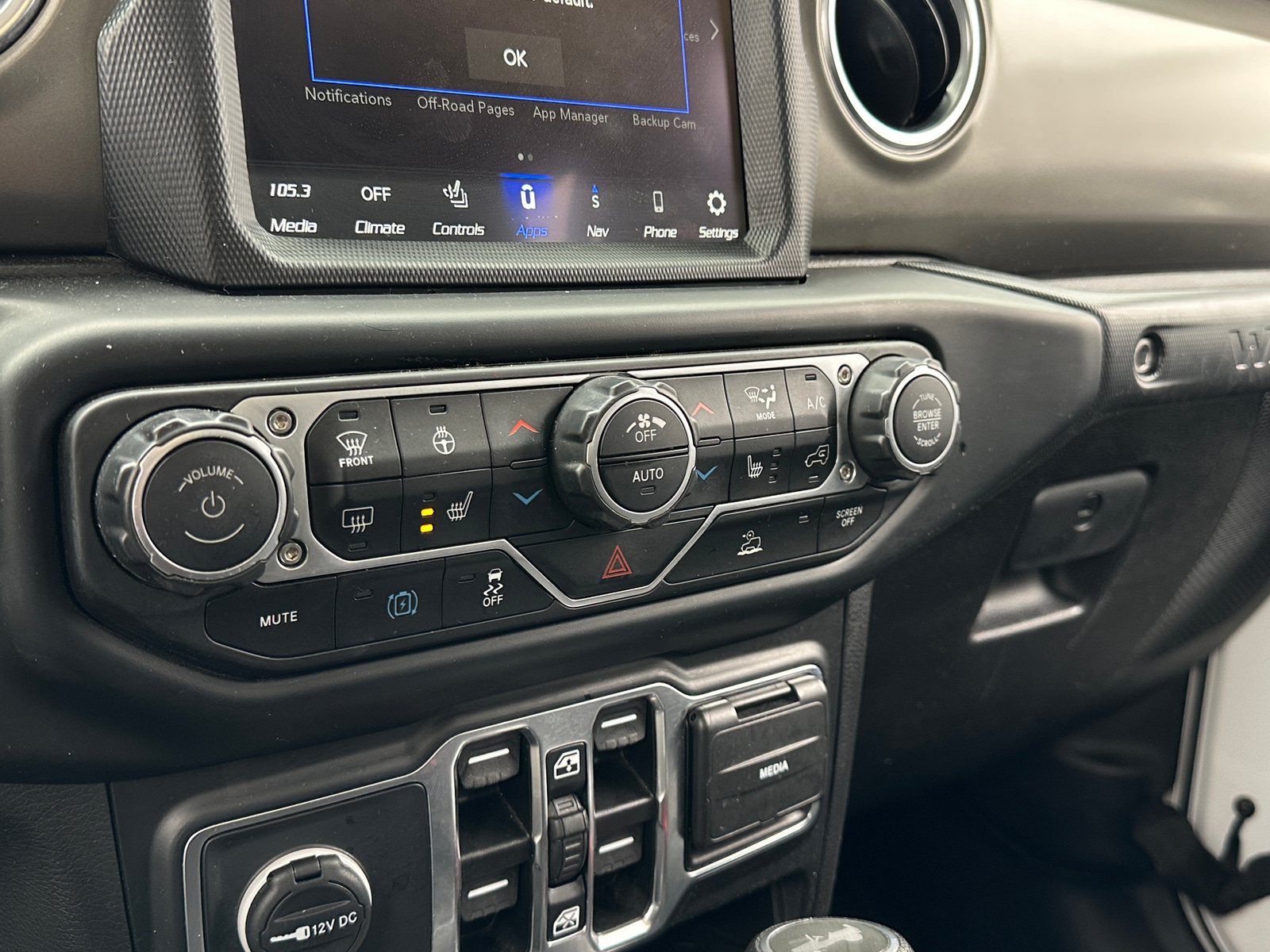 Thumbnail: 2023 Jeep Wrangler - 4