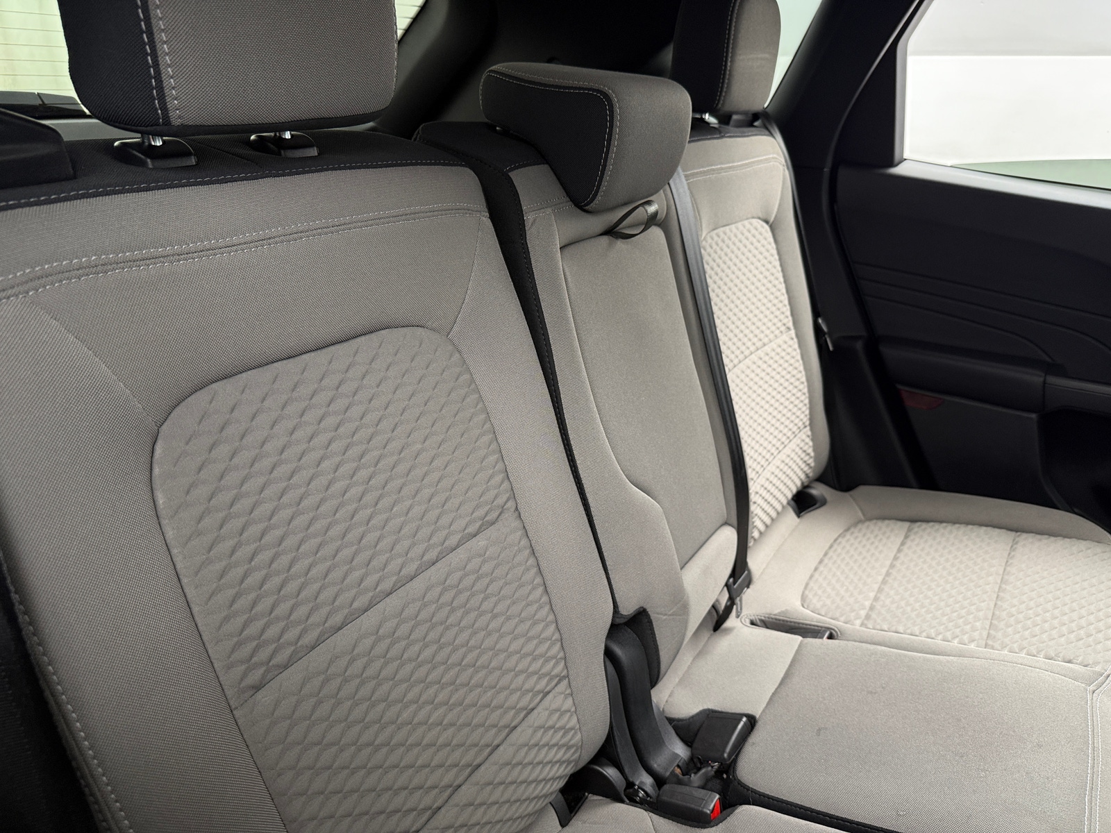 Thumbnail: 2022 Ford Escape - 6