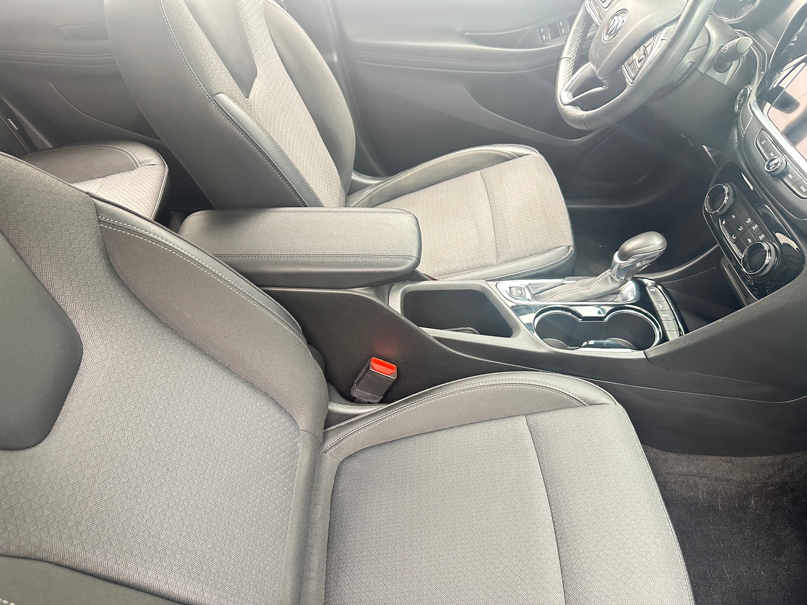 Thumbnail: 2021 Buick Encore GX - 2