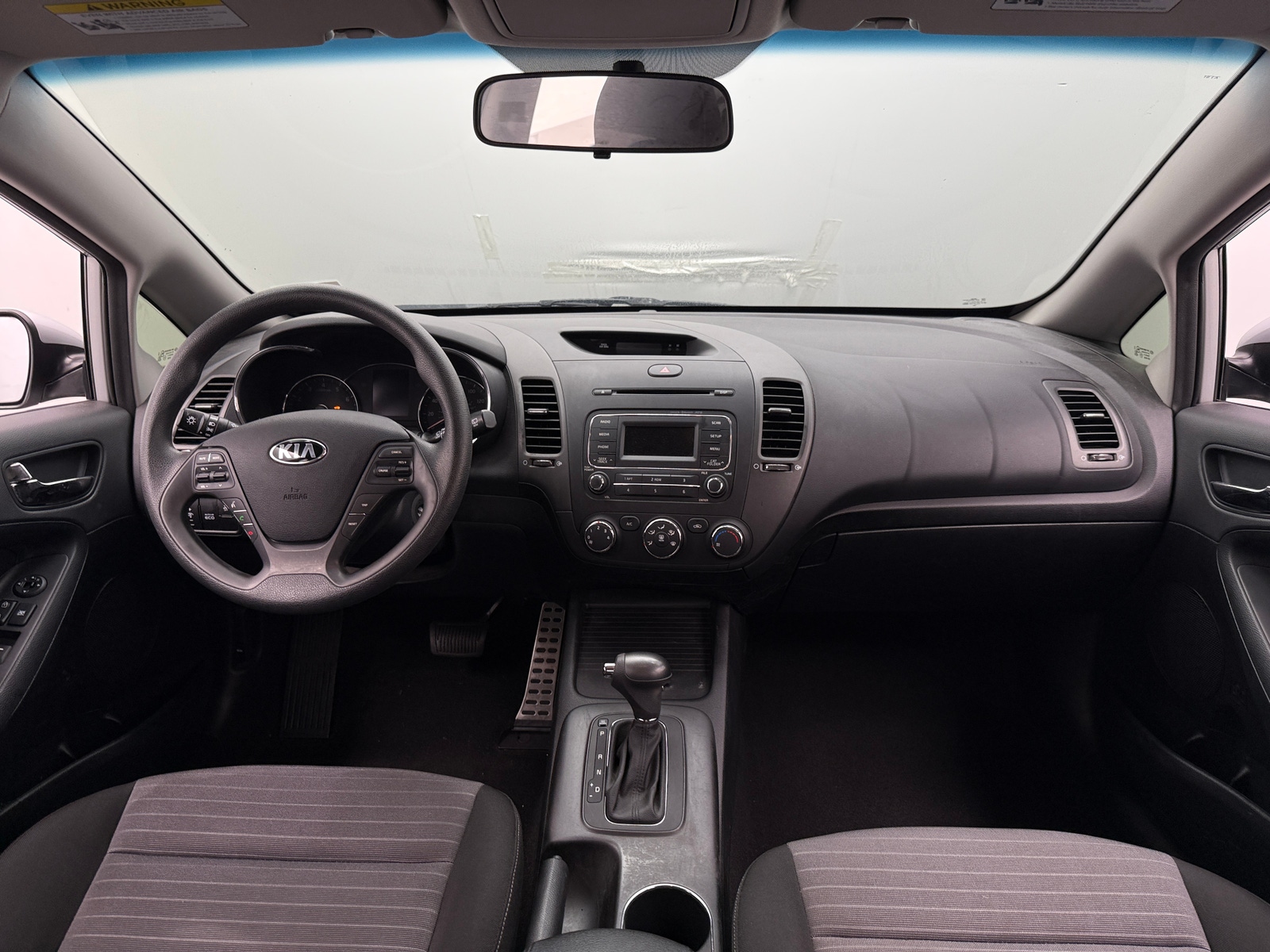 Thumbnail: 2016 Kia Forte - 3