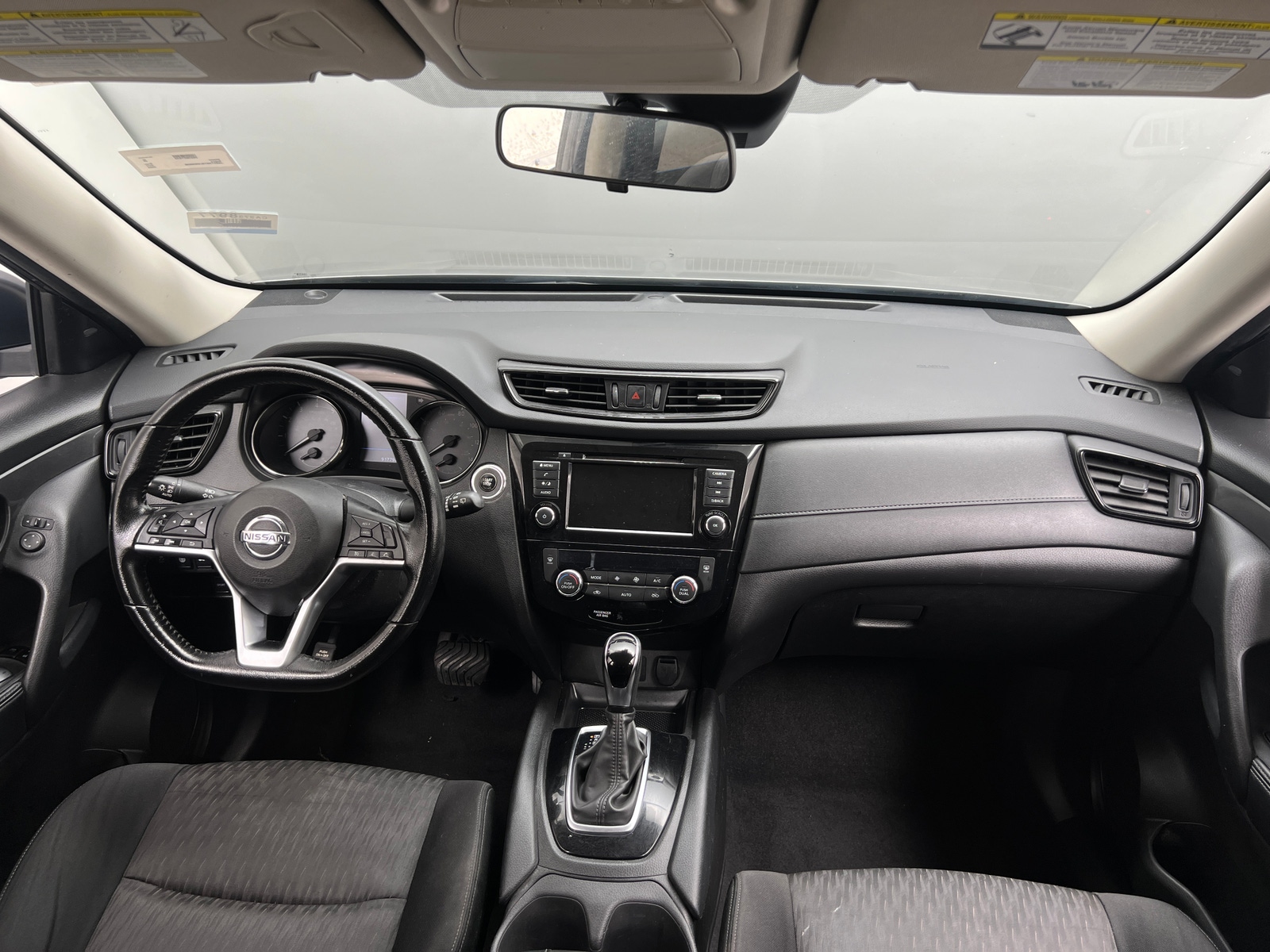Thumbnail: 2020 Nissan Rogue - 3