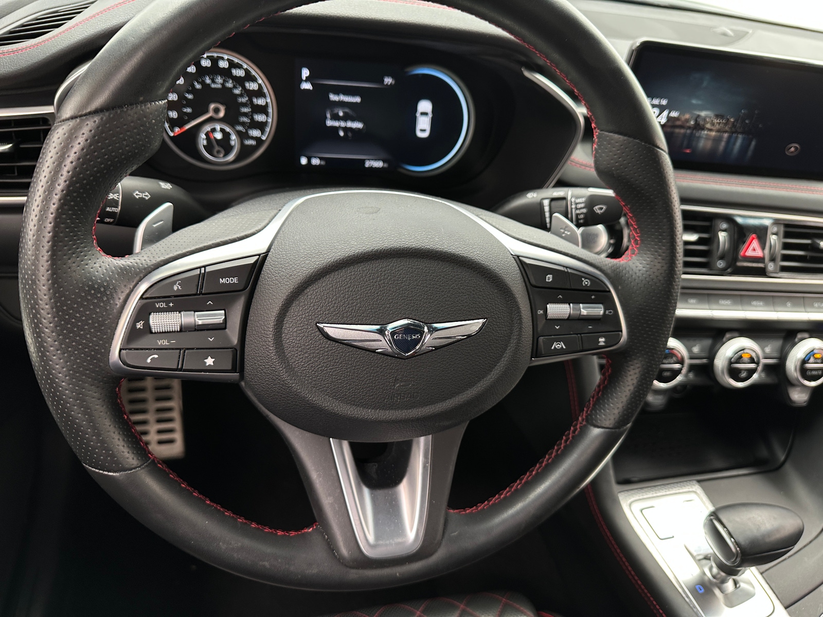Thumbnail: 2022 Genesis G70 - 4
