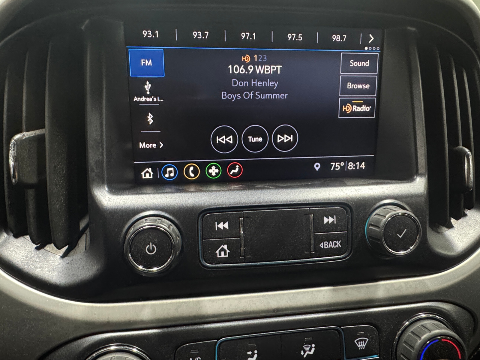 Thumbnail: 2019 GMC Canyon - 3