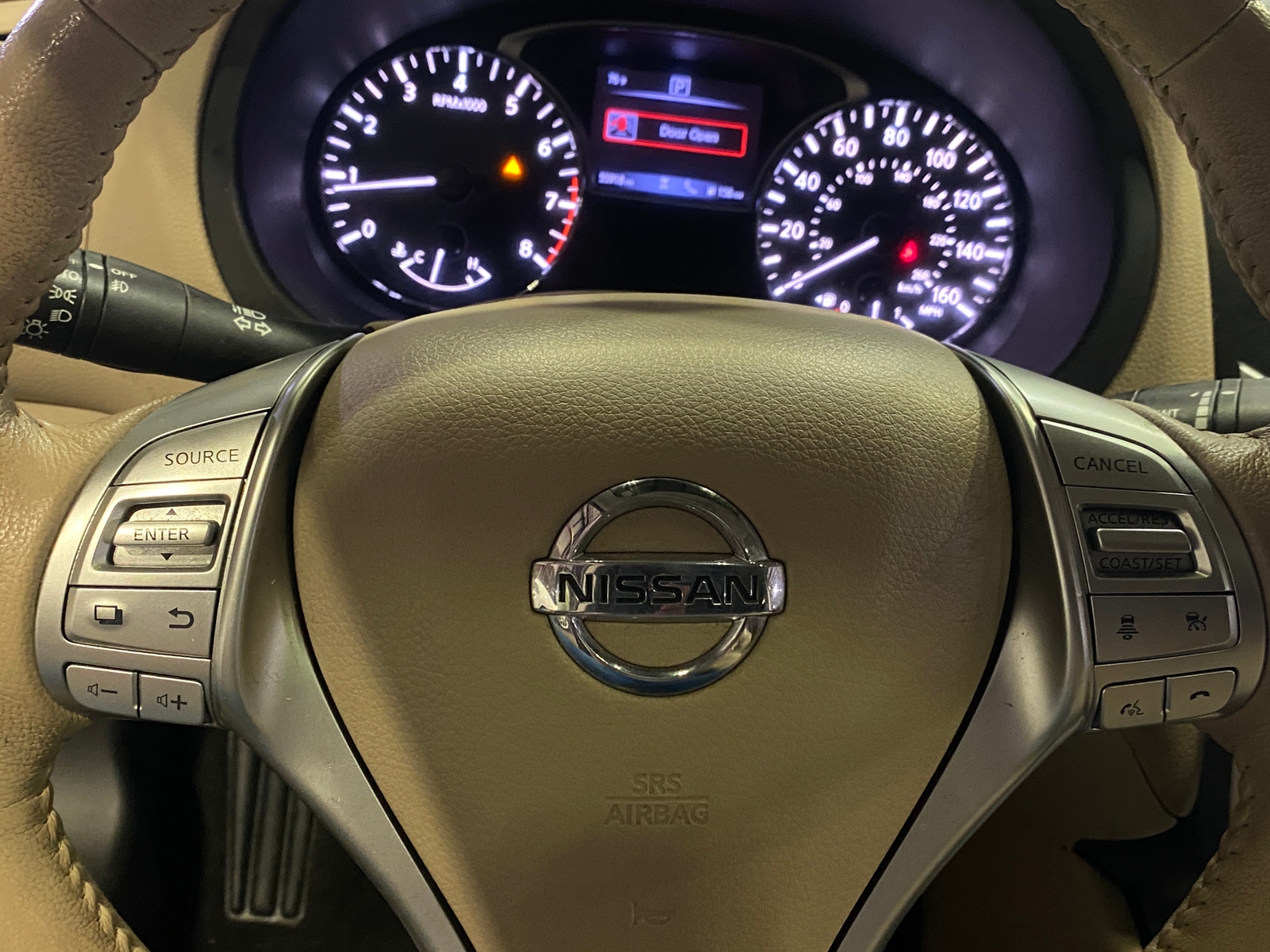 Thumbnail: 2017 Nissan Altima - 4