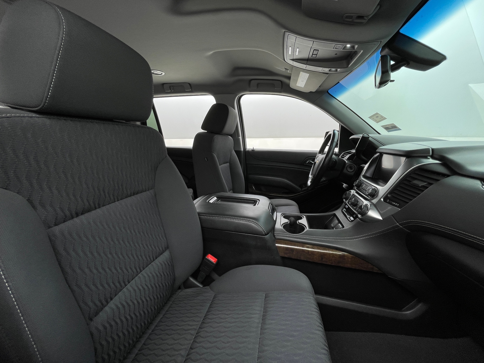 Thumbnail: 2020 Chevrolet Tahoe - 2