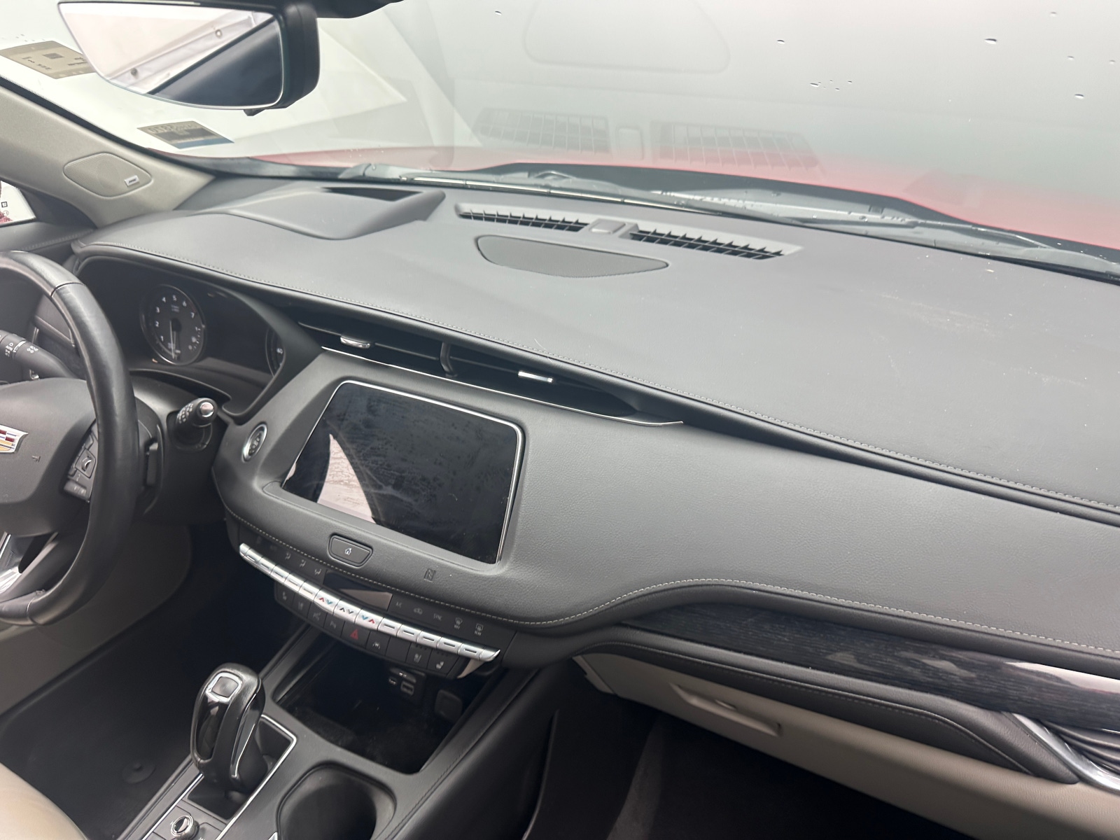 Thumbnail: 2019 Cadillac XT4 - 2