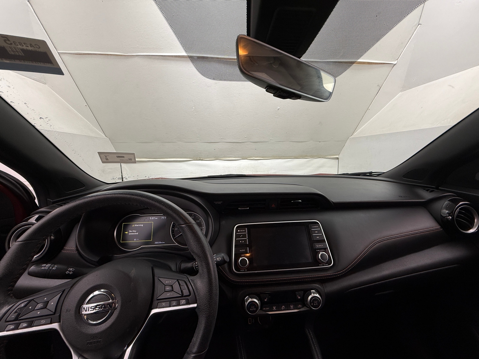 Thumbnail: 2020 Nissan Kicks - 3