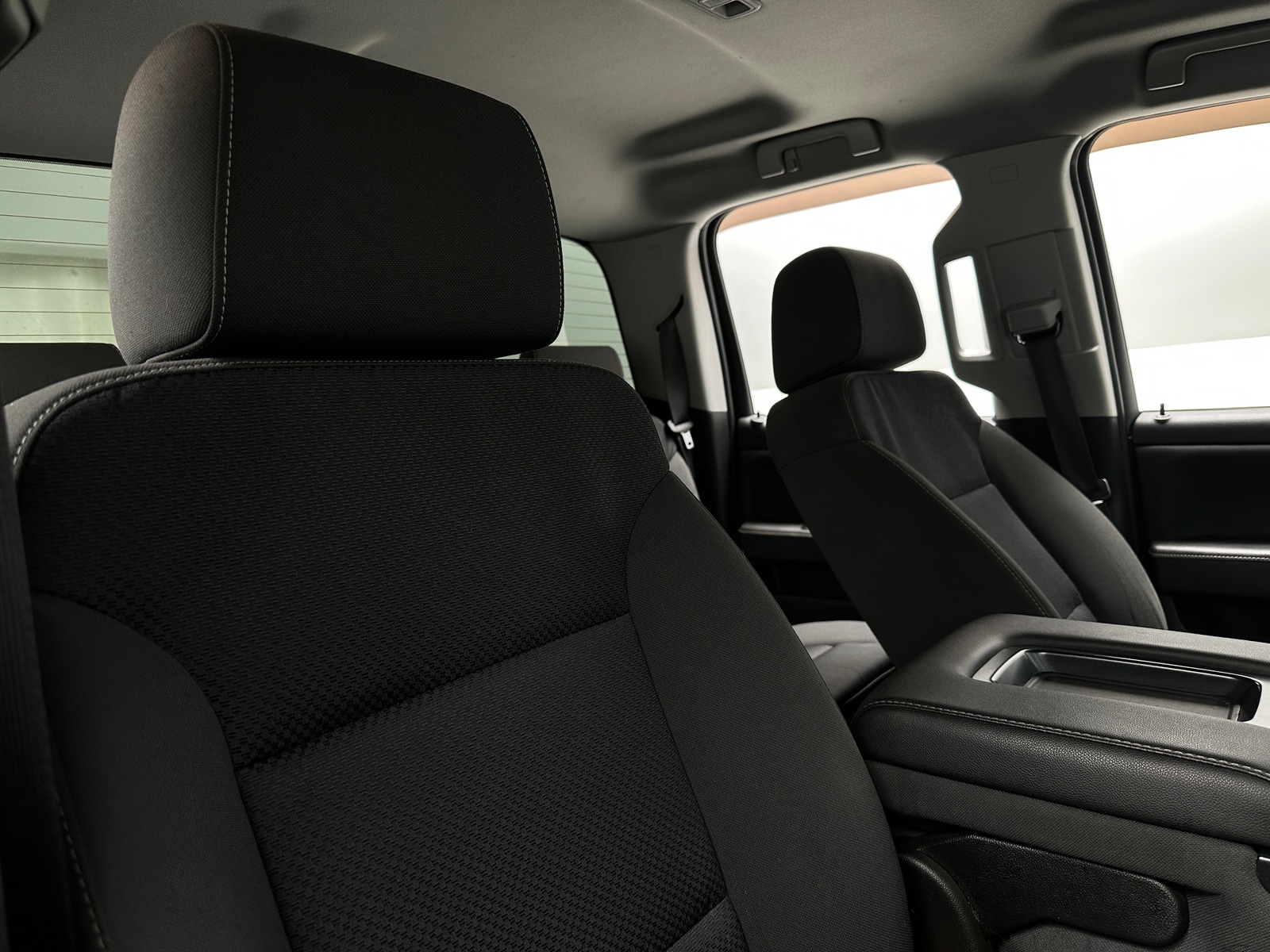 Thumbnail: 2018 Chevrolet Silverado 1500 - 2