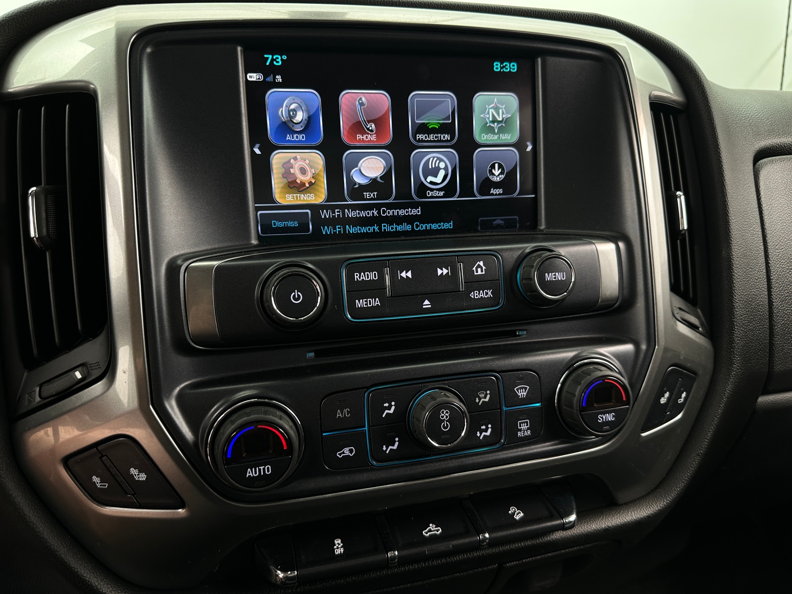 Thumbnail: 2018 Chevrolet Silverado 1500 - 4