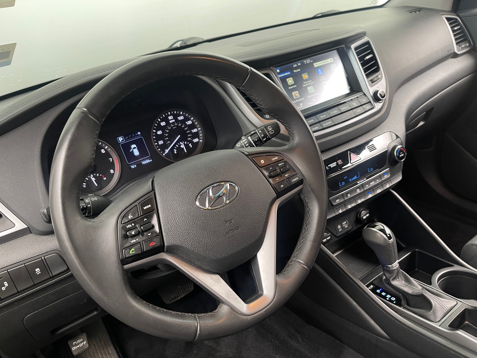 Thumbnail: 2017 Hyundai Tucson - 4