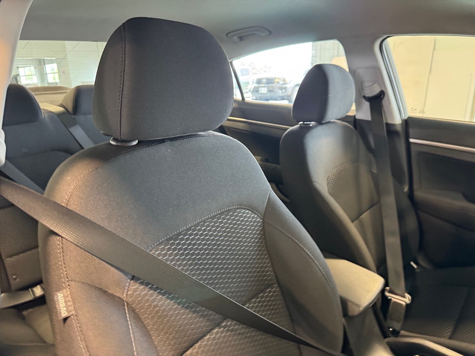 Thumbnail: 2019 Hyundai Elantra - 2