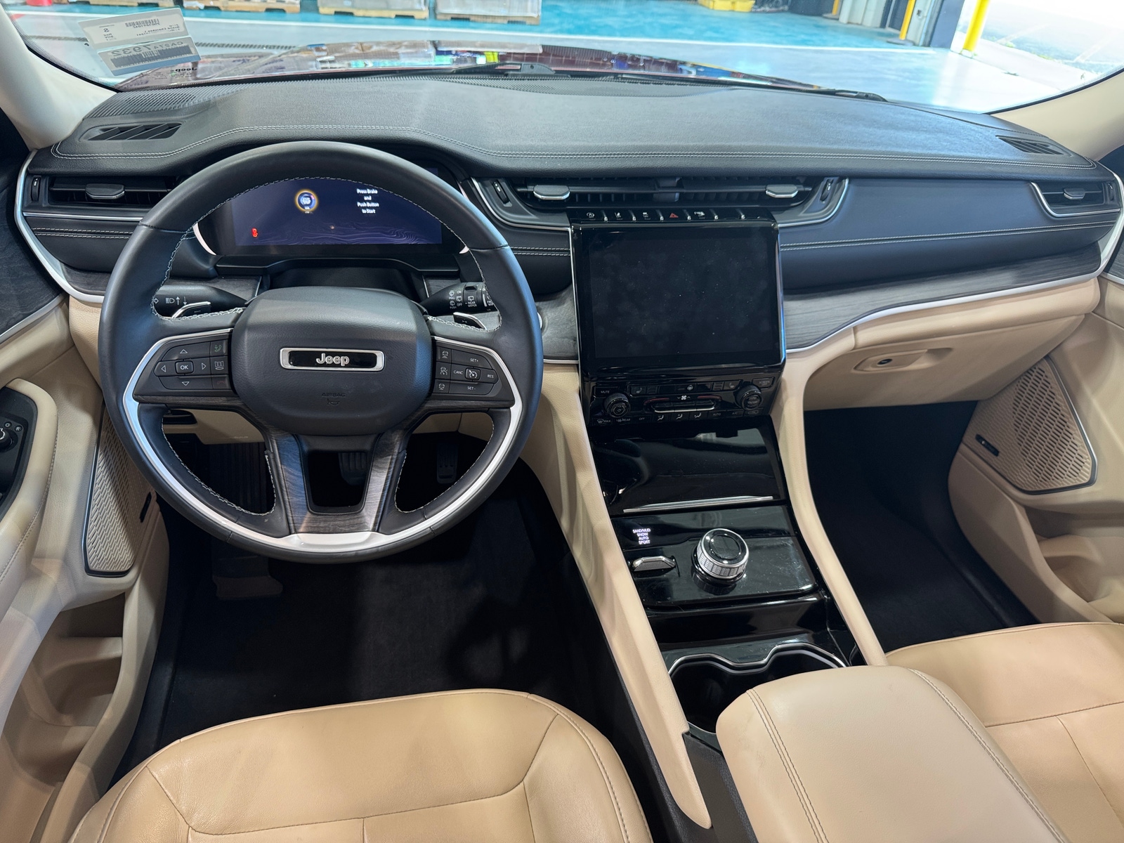 Thumbnail: 2021 Jeep Grand Cherokee L - 2