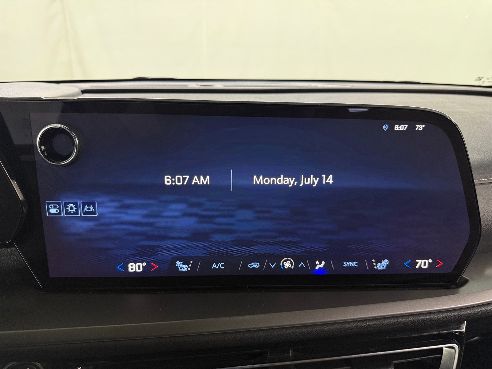 Thumbnail: 2025 Chevrolet Traverse - 4