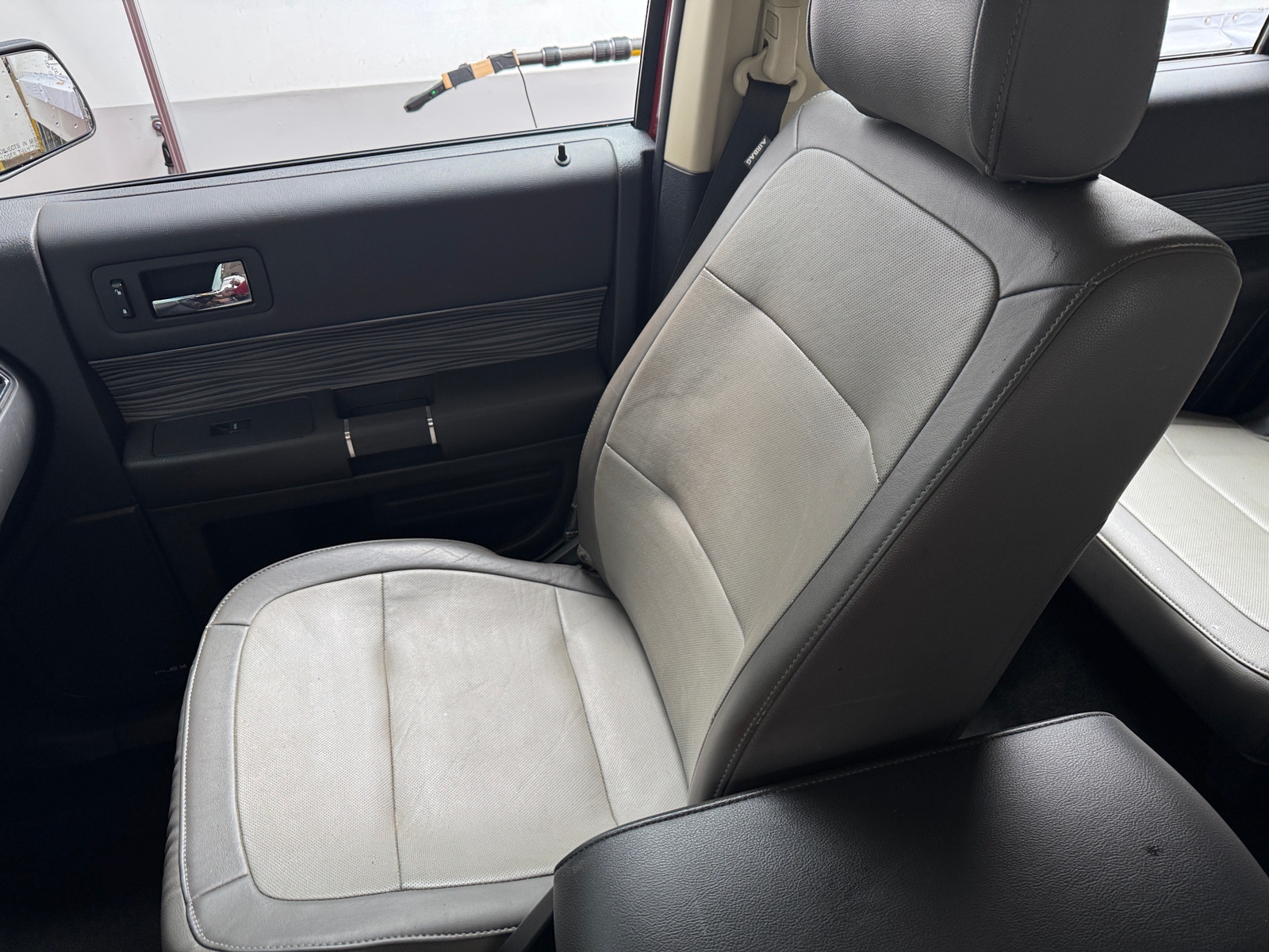 Thumbnail: 2019 Ford Flex - 2
