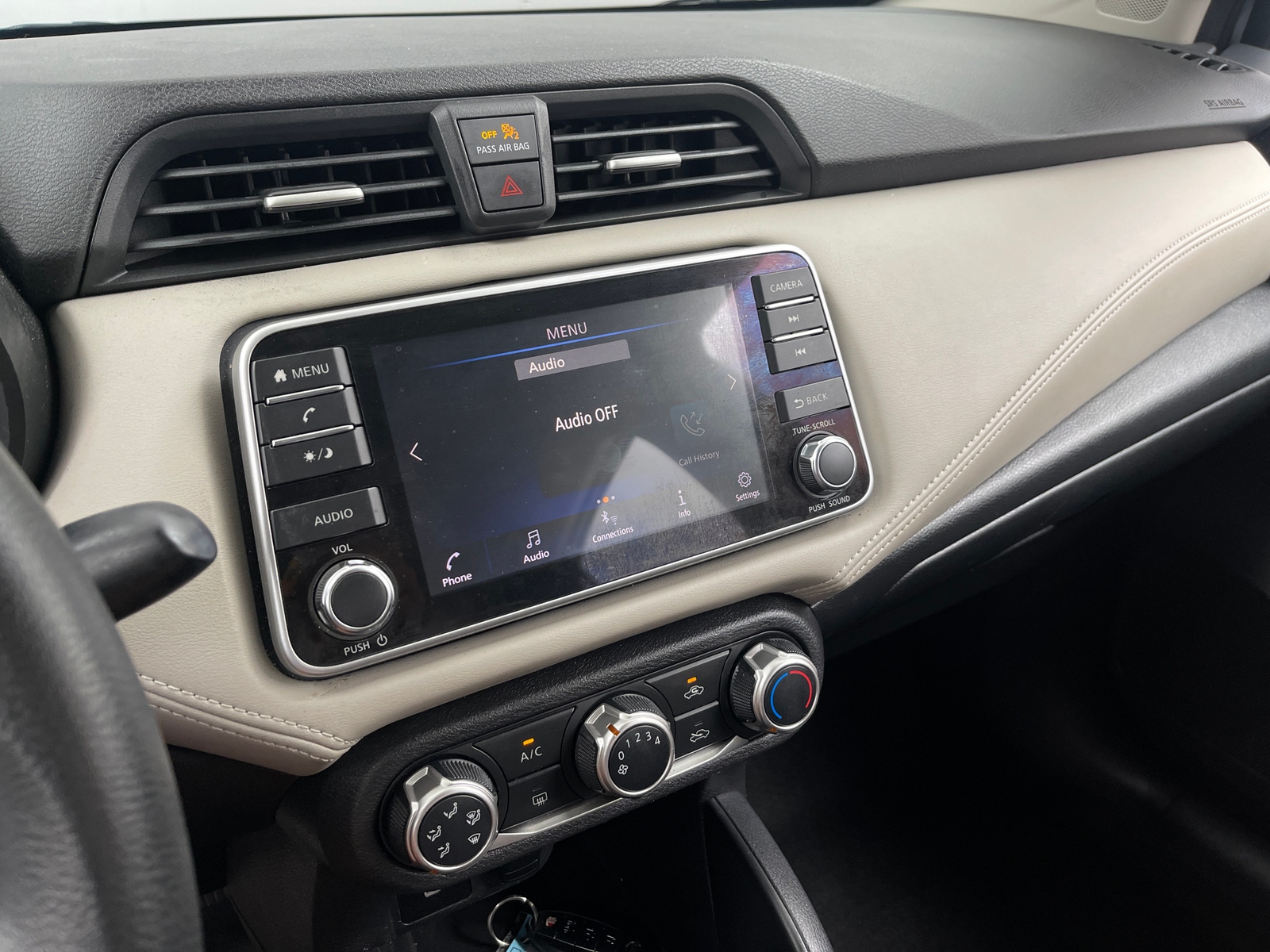 Thumbnail: 2020 Nissan Versa - 4