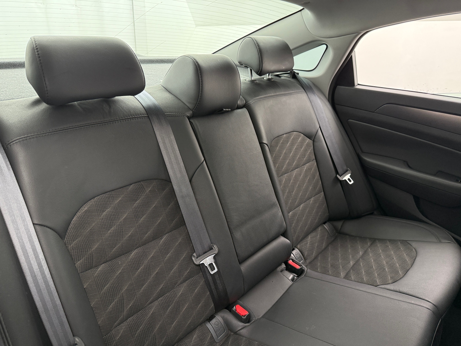 Thumbnail: 2016 Hyundai Sonata - 6