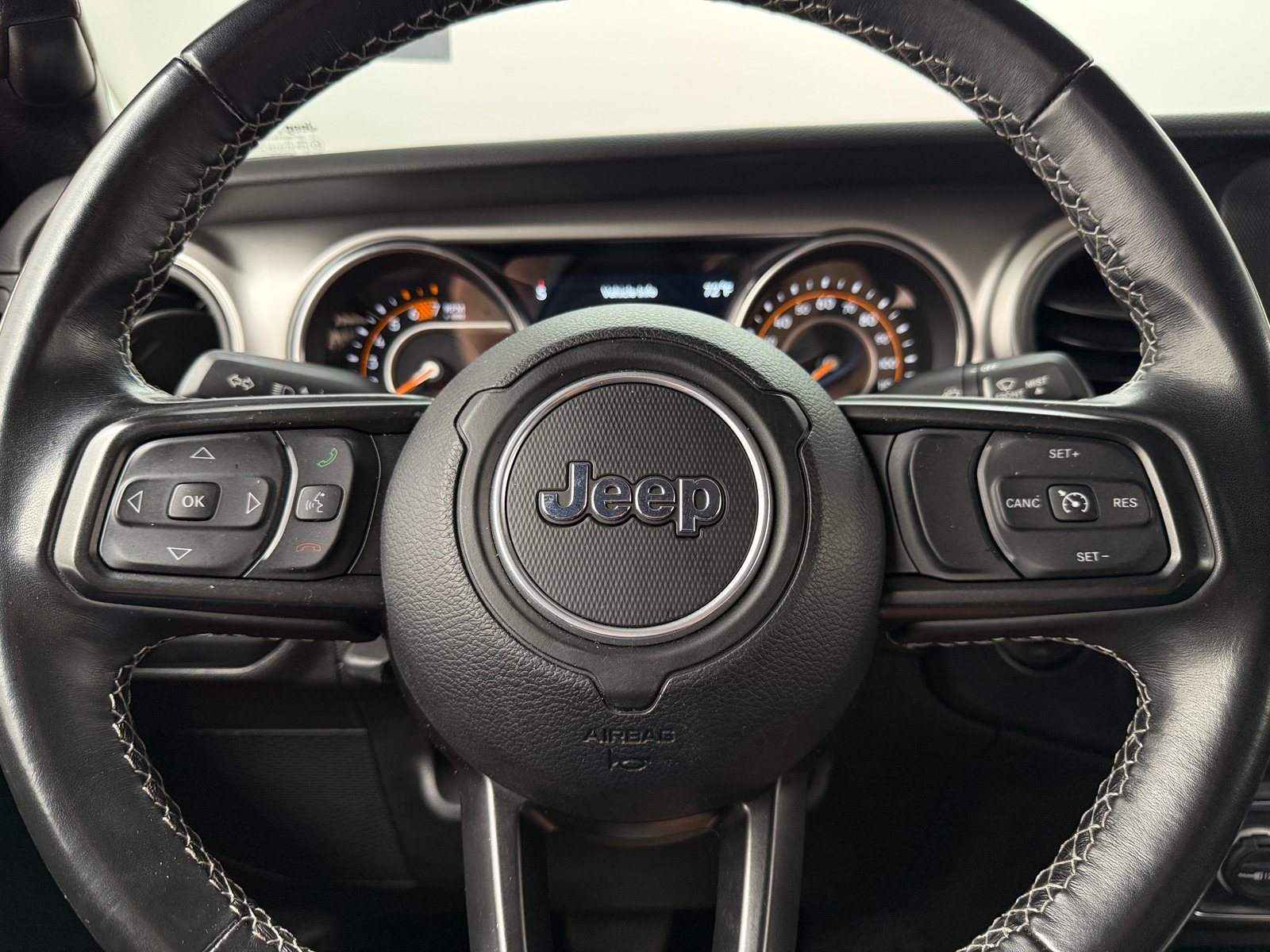 Thumbnail: 2021 Jeep Wrangler - 5