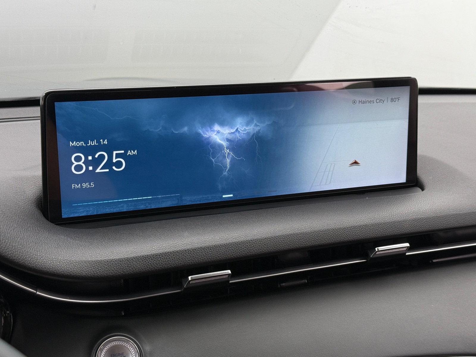 Thumbnail: 2023 Genesis GV70 - 3