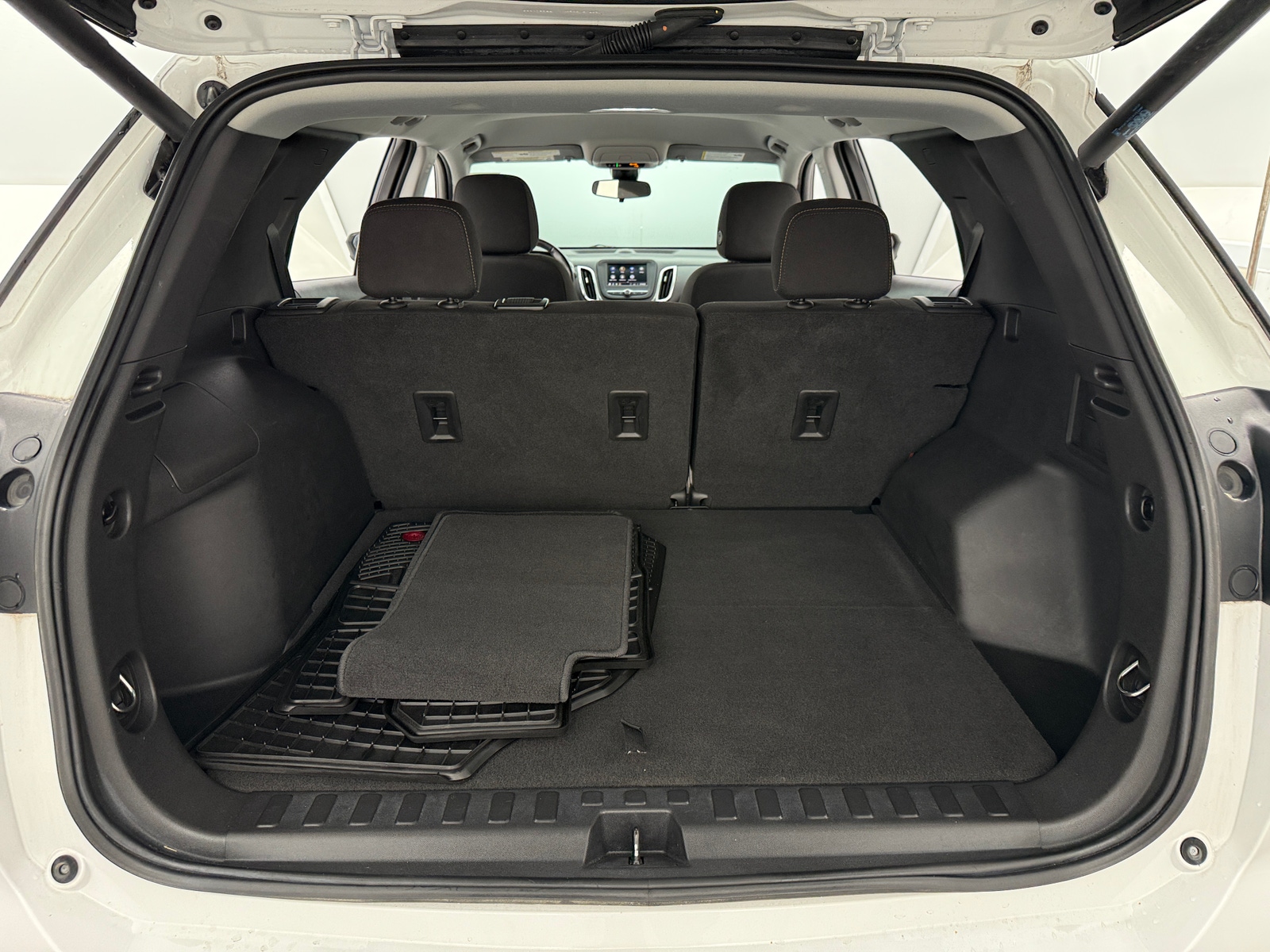 Thumbnail: 2021 Chevrolet Equinox - 7