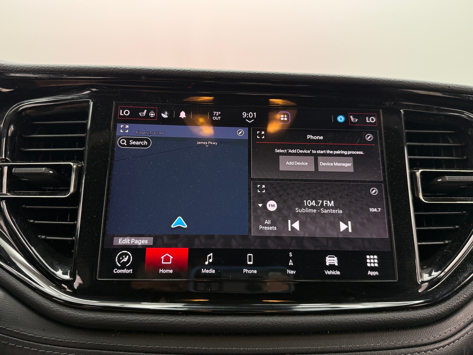 Thumbnail: 2022 Dodge Durango - 3