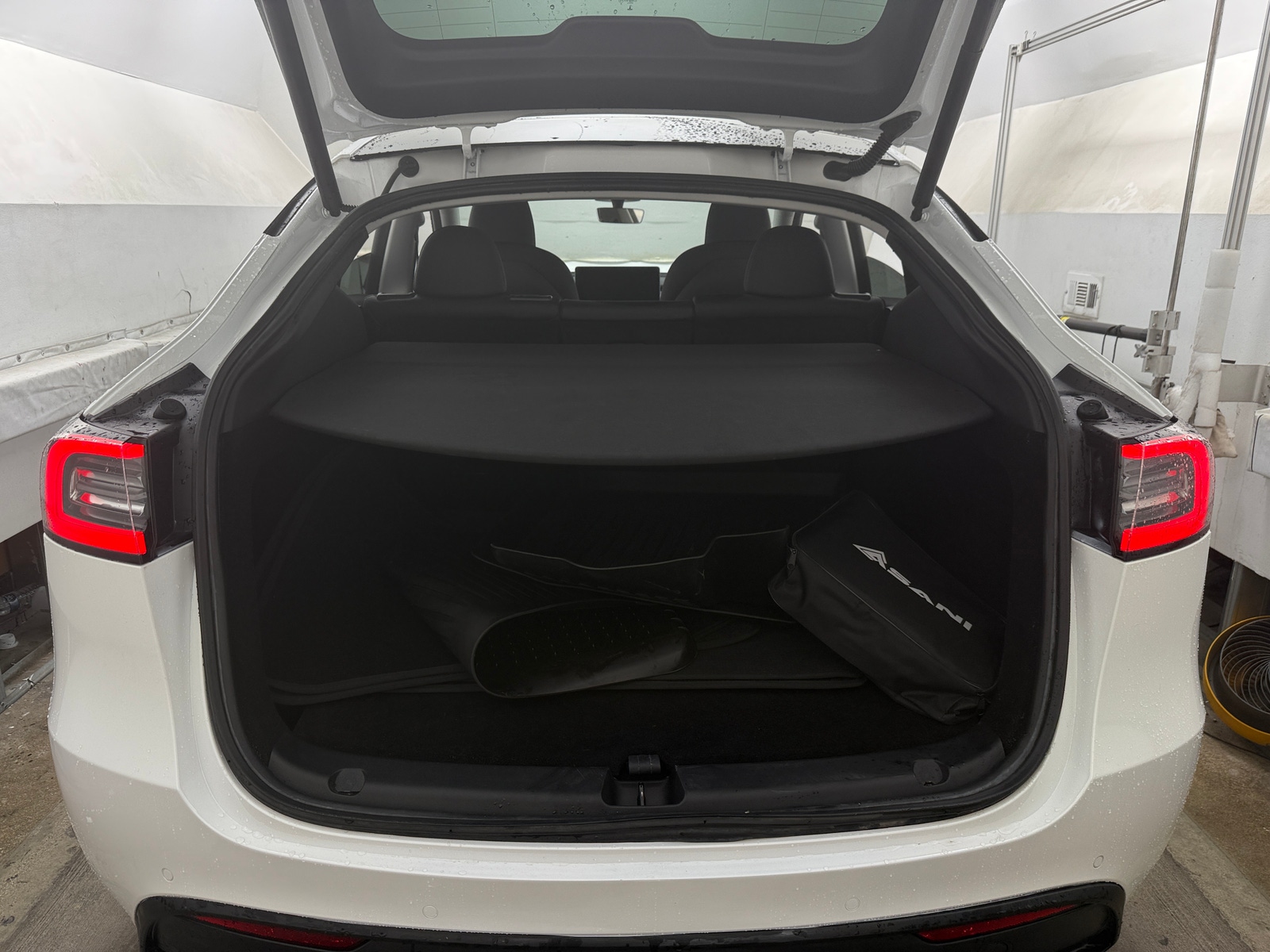 Thumbnail: 2022 Tesla Model Y - 6