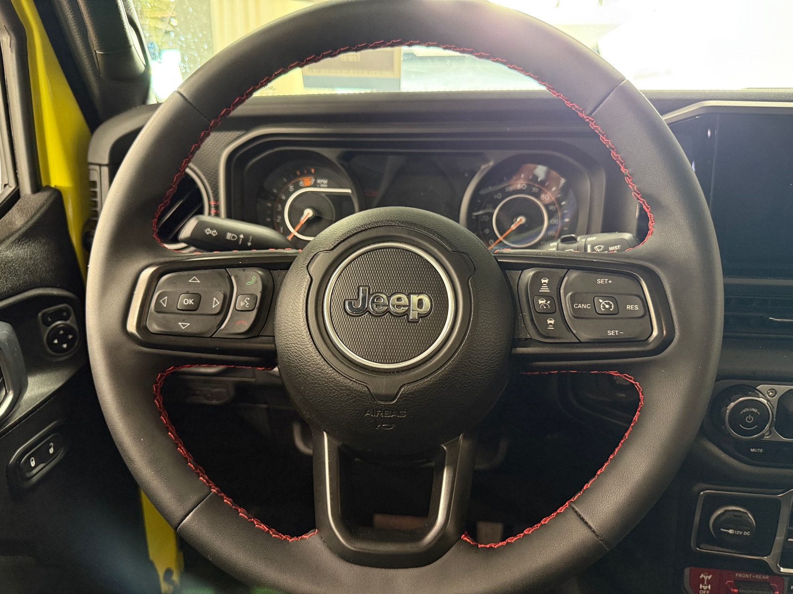 Thumbnail: 2024 Jeep Wrangler - 5