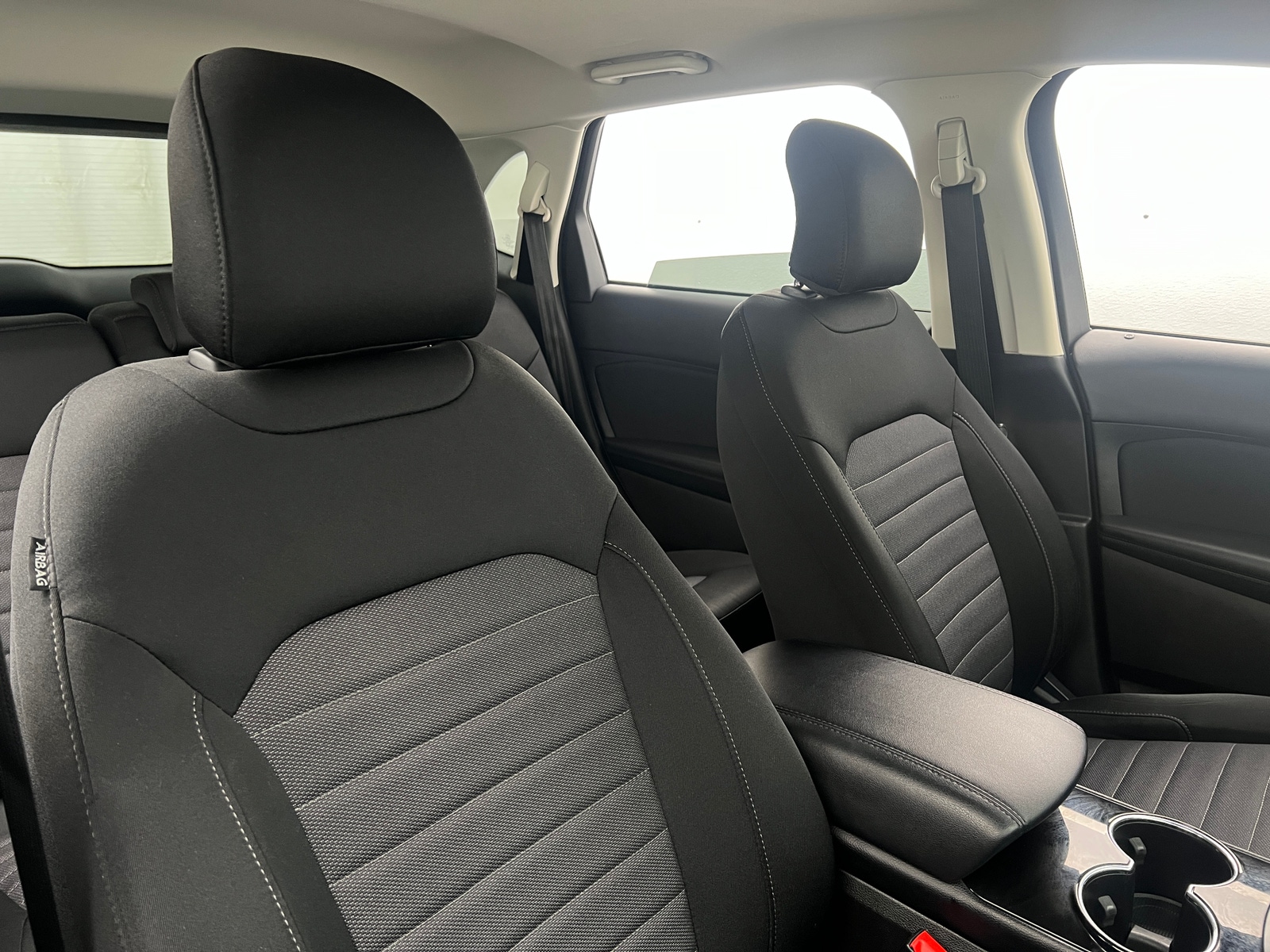 Thumbnail: 2017 Ford Edge - 2
