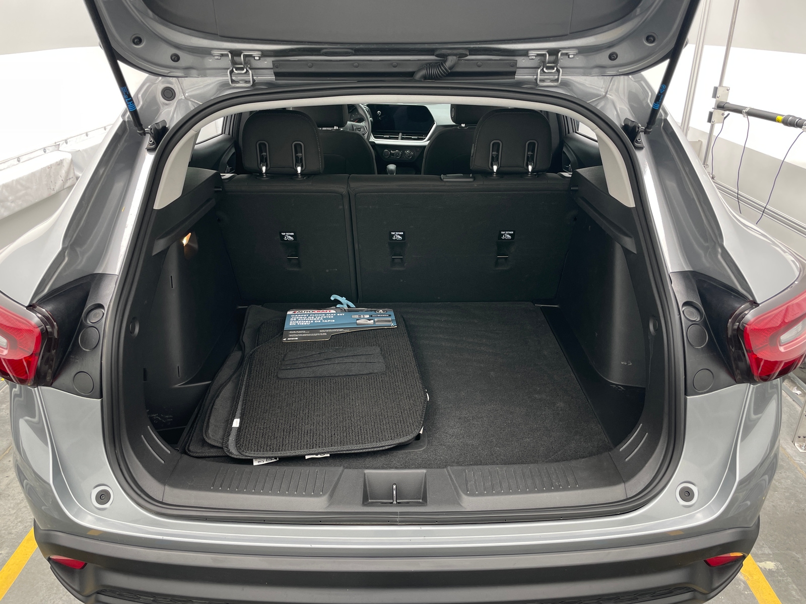 Thumbnail: 2024 Chevrolet Trax - 7