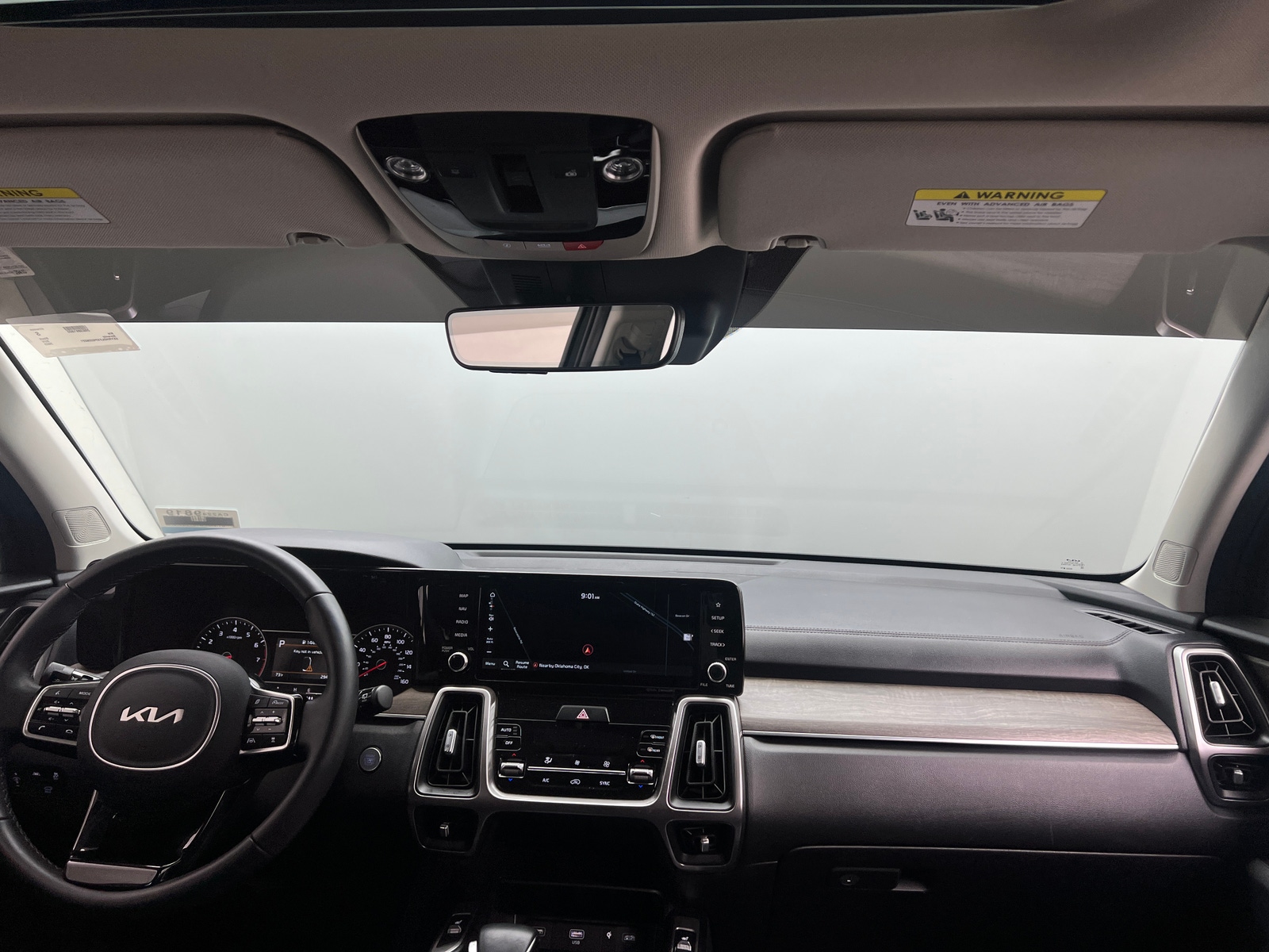 Thumbnail: 2023 Kia Sorento - 2
