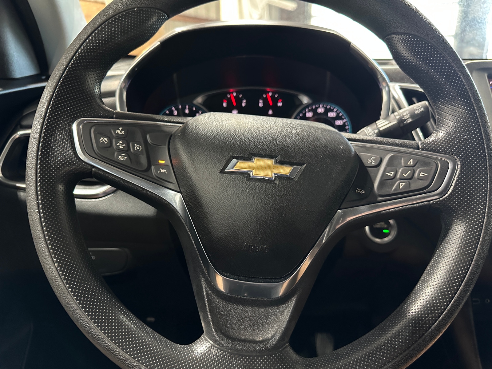 Thumbnail: 2021 Chevrolet Equinox - 5
