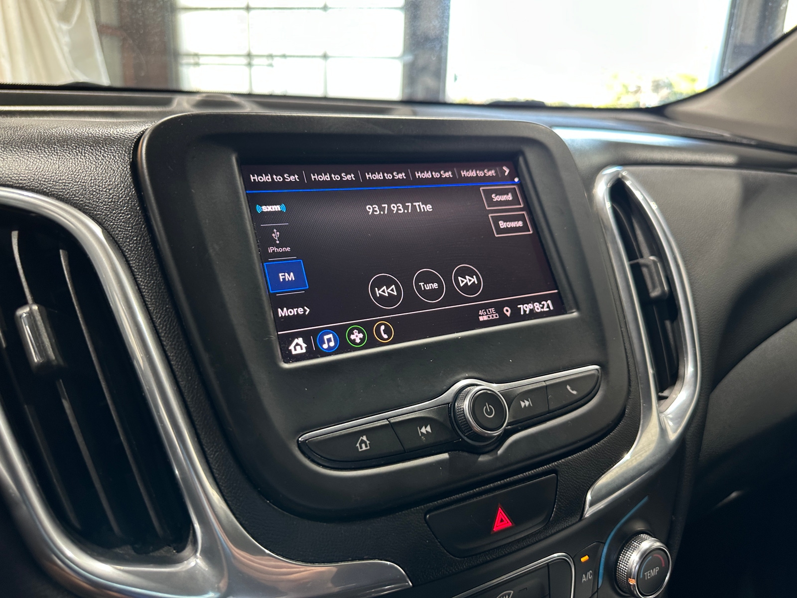 Thumbnail: 2021 Chevrolet Equinox - 4