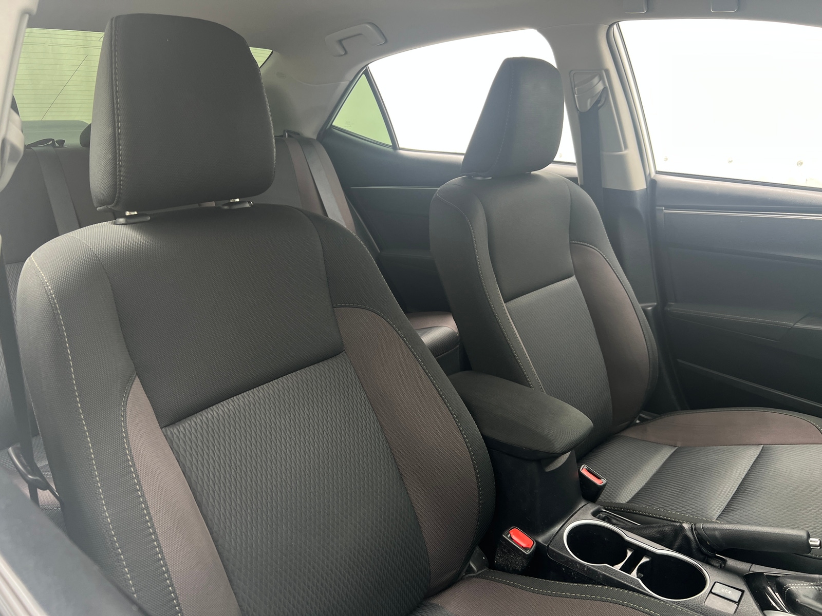 Thumbnail: 2018 Toyota Corolla - 2