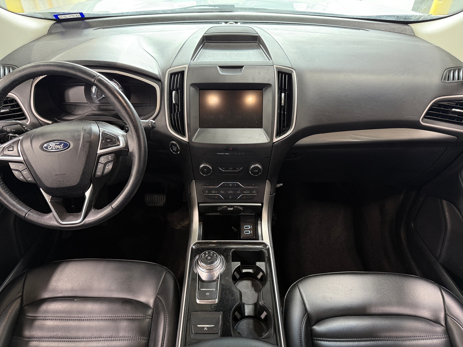 Thumbnail: 2020 Ford Edge - 2