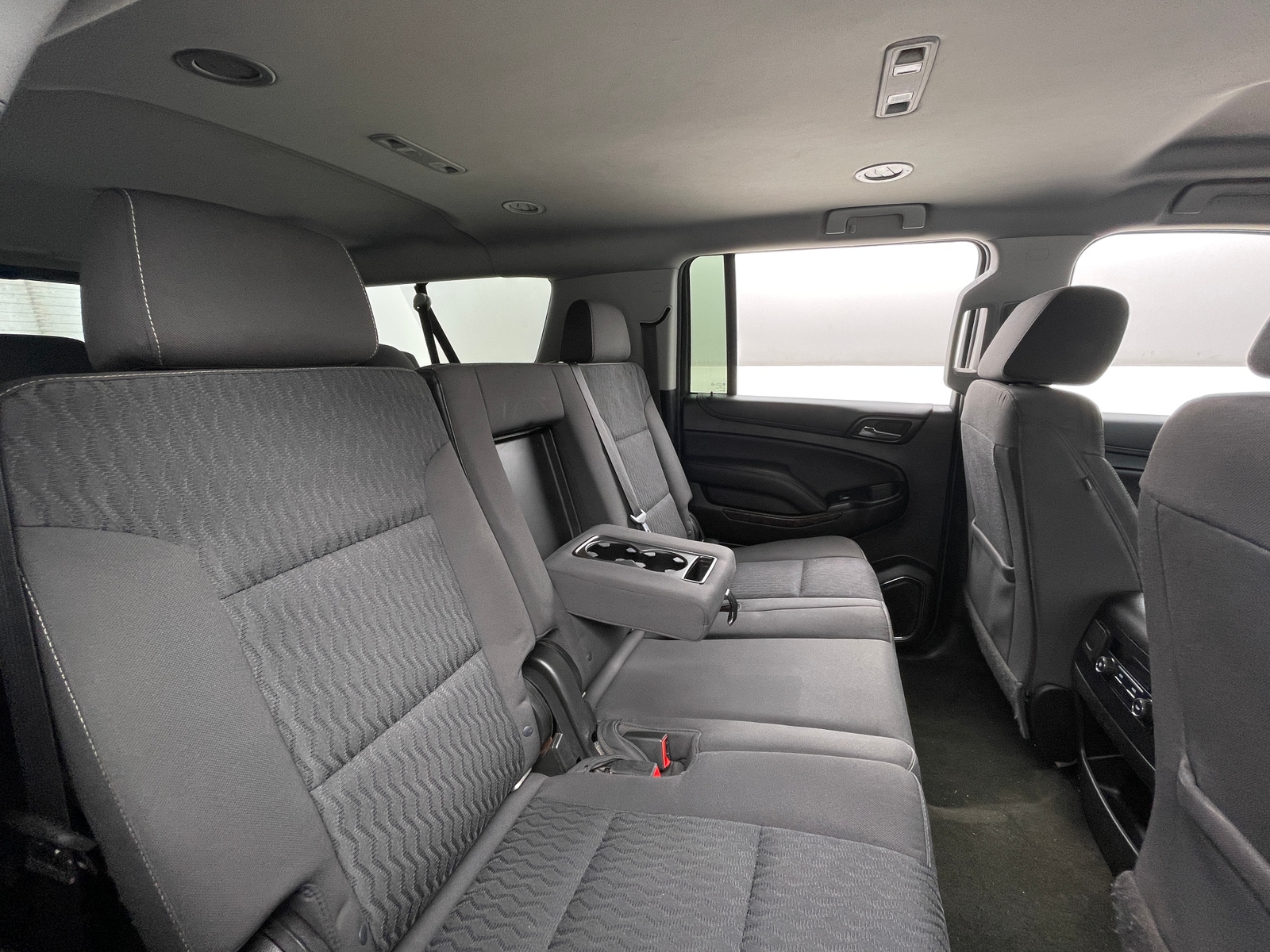 Thumbnail: 2018 Chevrolet Suburban - 6