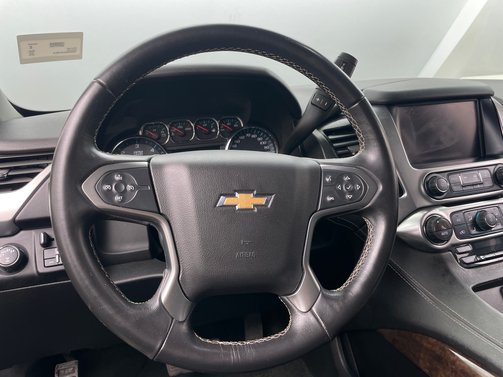 Thumbnail: 2018 Chevrolet Suburban - 5