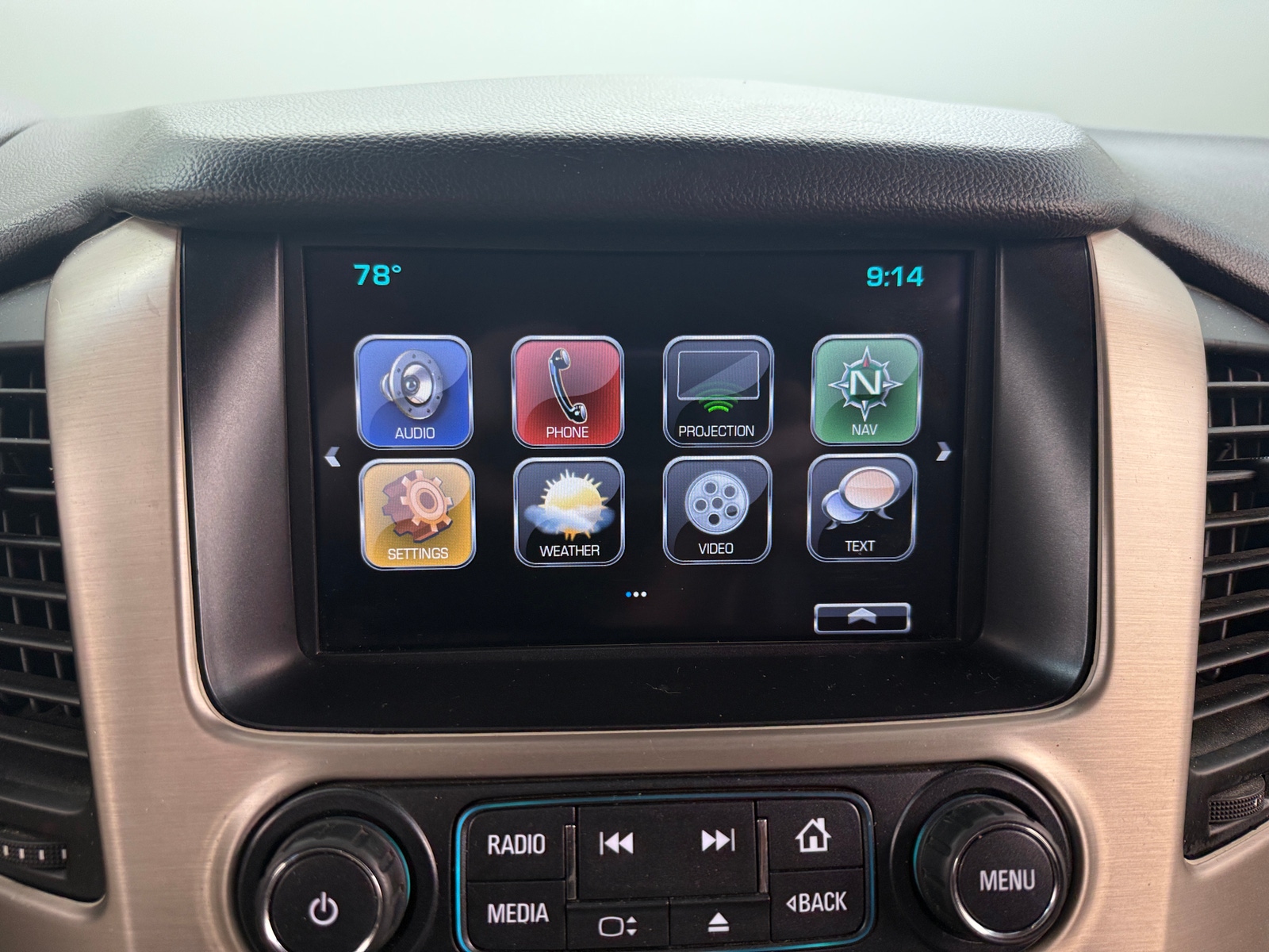 Thumbnail: 2018 GMC Yukon - 3