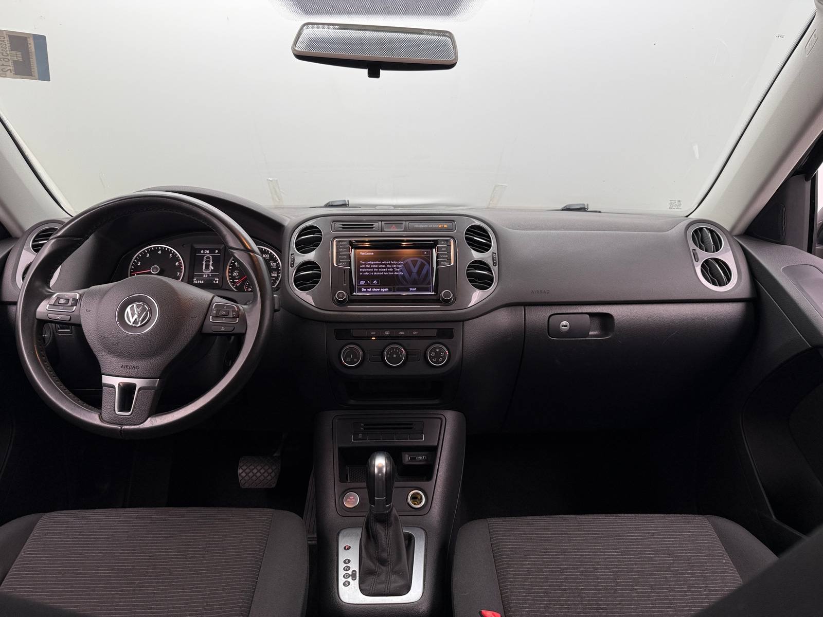 Thumbnail: 2017 Volkswagen Tiguan - 3