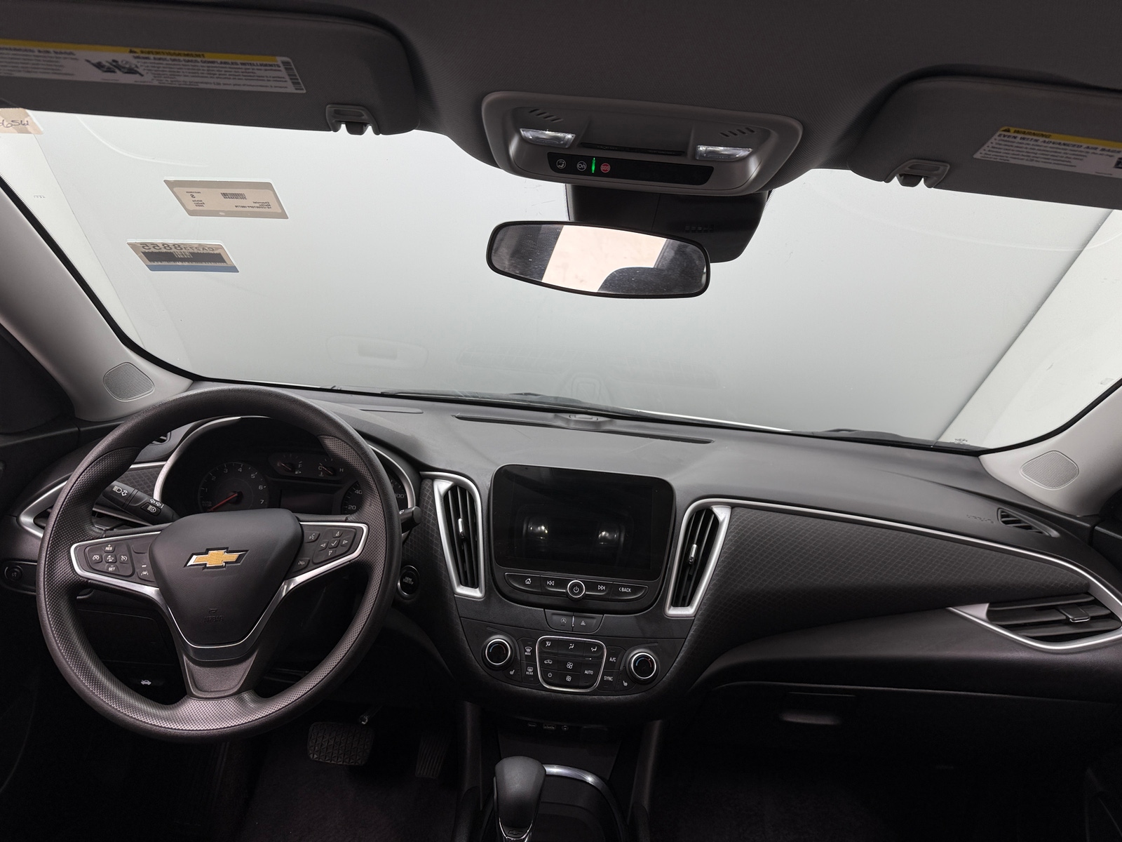 Thumbnail: 2023 Chevrolet Malibu - 3