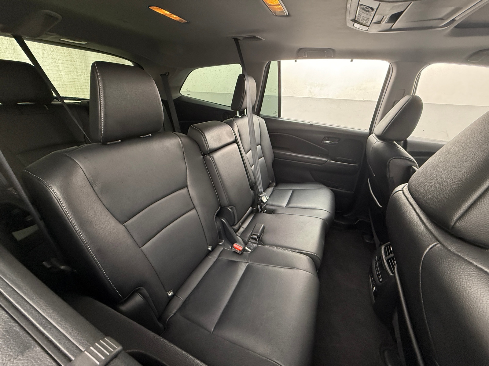 Thumbnail: 2016 Honda Pilot - 5