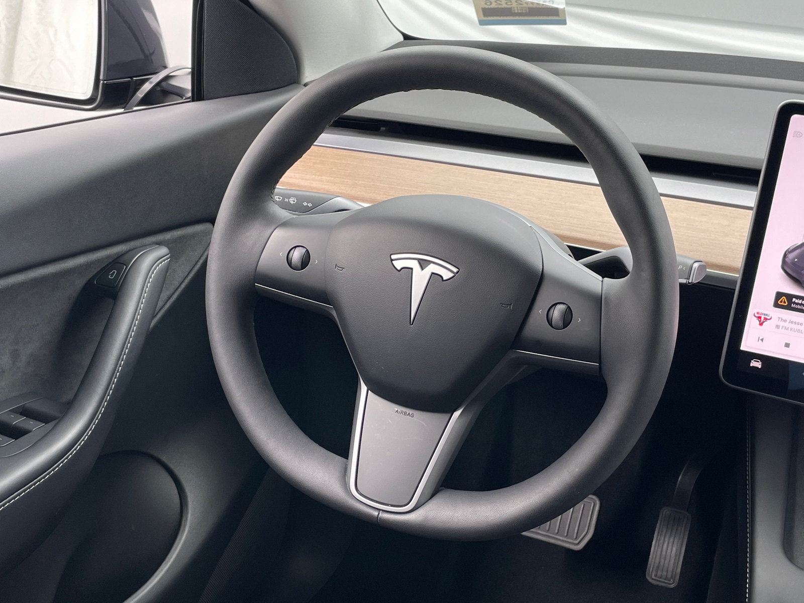 Thumbnail: 2022 Tesla Model Y - 3